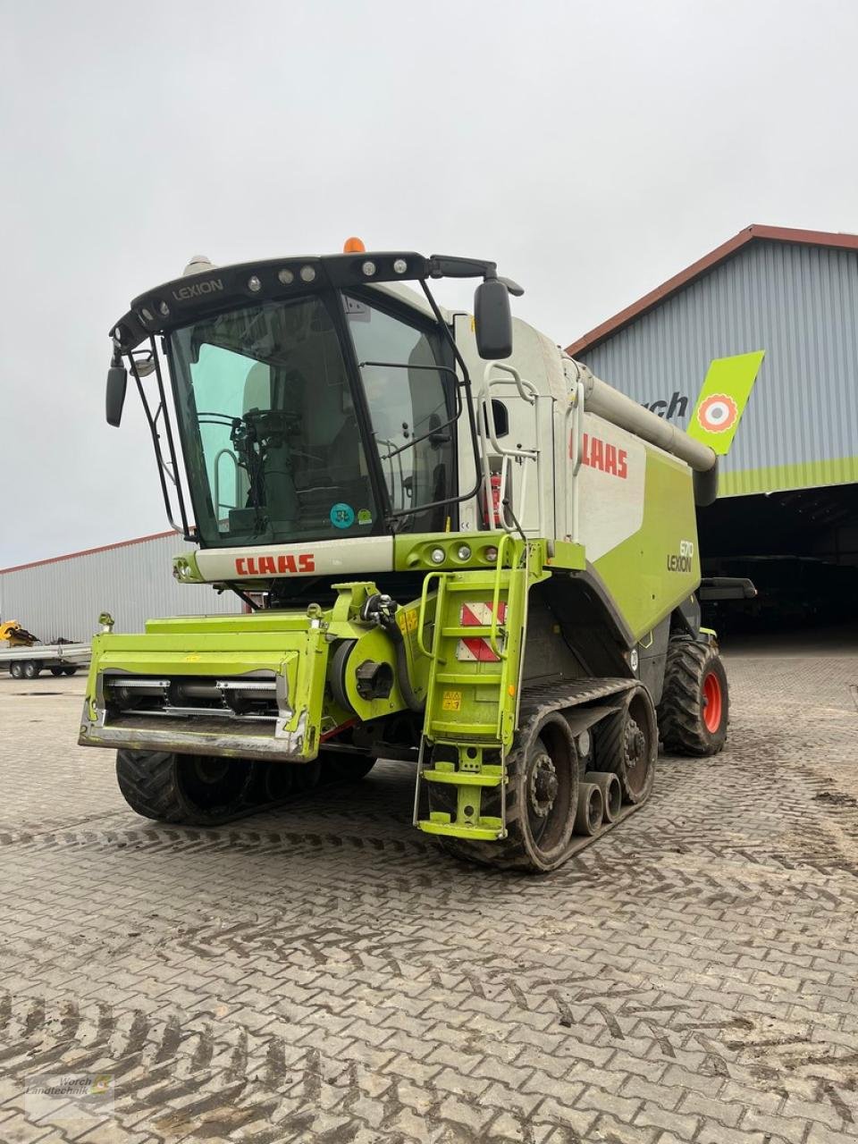 Mähdrescher del tipo CLAAS Lexion 670 TT, Gebrauchtmaschine en Schora (Imagen 1)