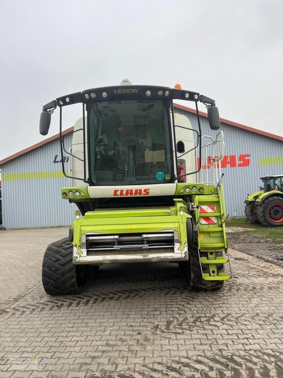 Mähdrescher del tipo CLAAS Lexion 670 TT, Gebrauchtmaschine en Schora (Imagen 2)