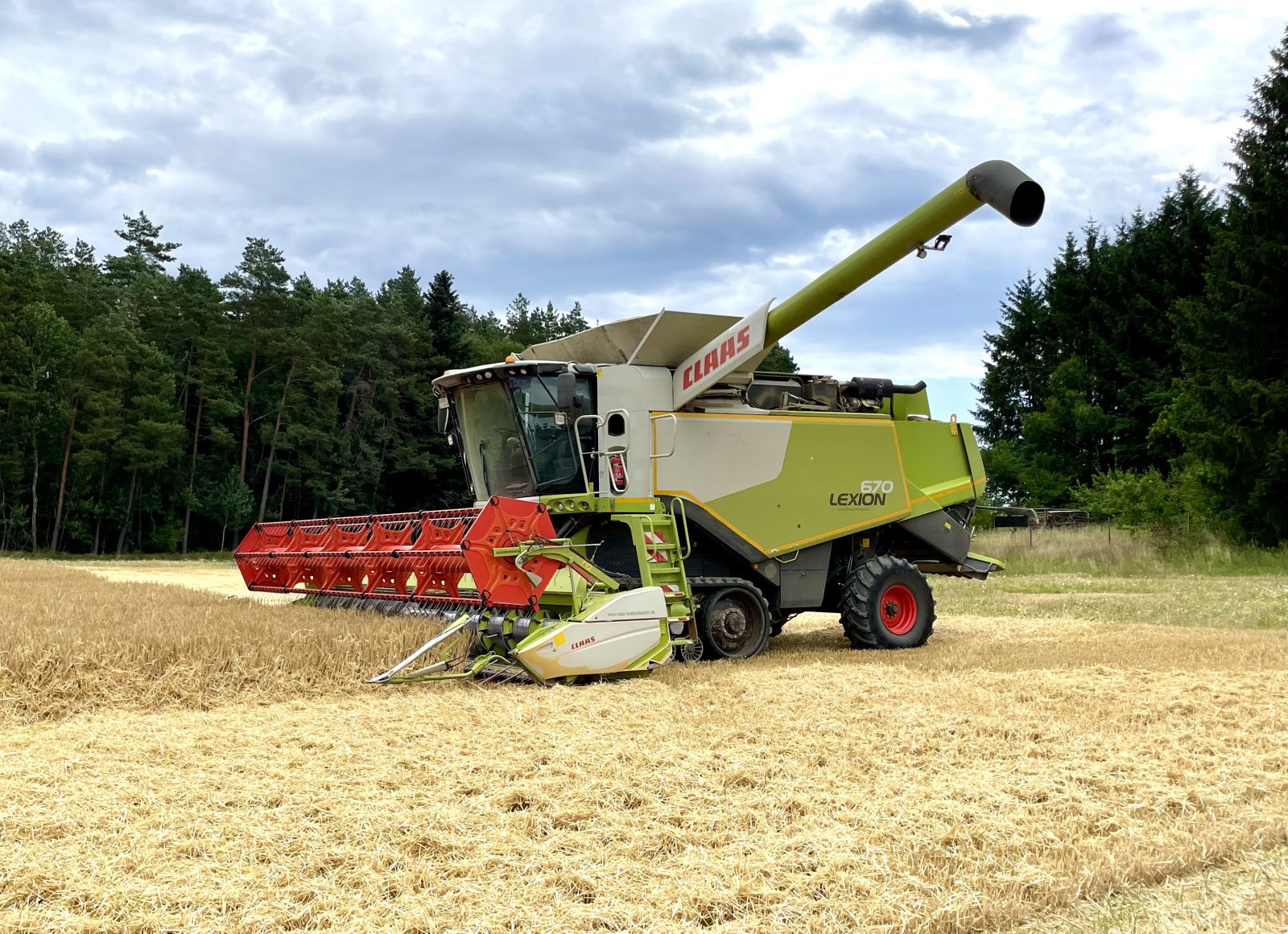 Mähdrescher a típus CLAAS Lexion 670 TT, Gebrauchtmaschine ekkor: Simbach (Kép 24)