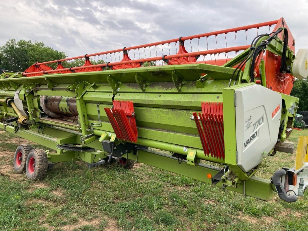 Mähdrescher typu CLAAS Lexion 670 Vollmontana 3,49 m Allrad, Gebrauchtmaschine v Schutterzell (Obrázek 30)