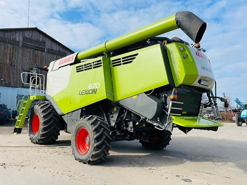 Mähdrescher des Typs CLAAS LEXION 670, Gebrauchtmaschine in Kaunas (Bild 23)