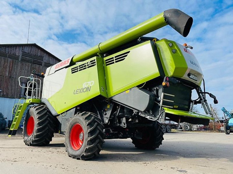 Mähdrescher van het type CLAAS LEXION 670, Gebrauchtmaschine in Kaunas (Foto 18)