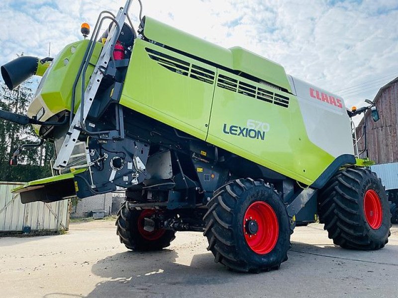 Mähdrescher van het type CLAAS LEXION 670, Gebrauchtmaschine in Kaunas (Foto 22)