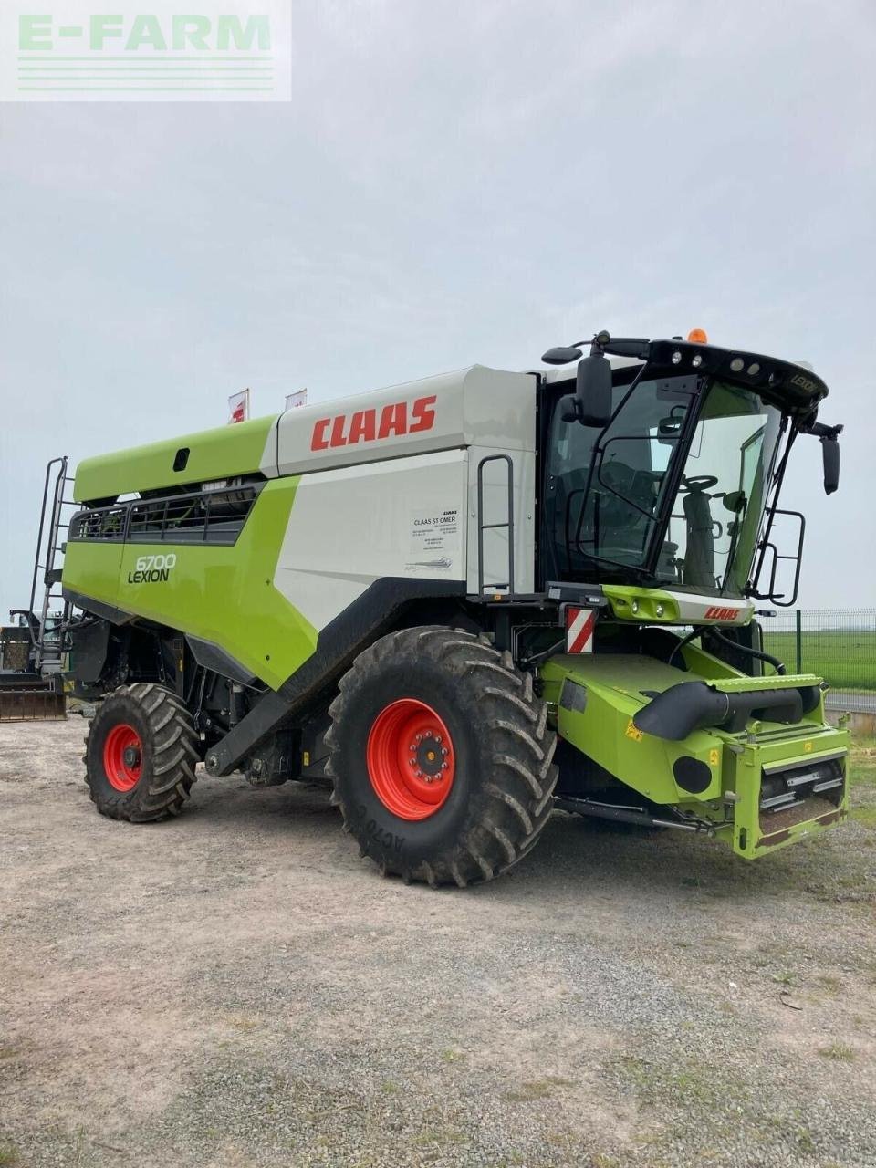 Mähdrescher des Typs CLAAS lexion 6700 business, Gebrauchtmaschine in BLENDECQUES (Bild 4)