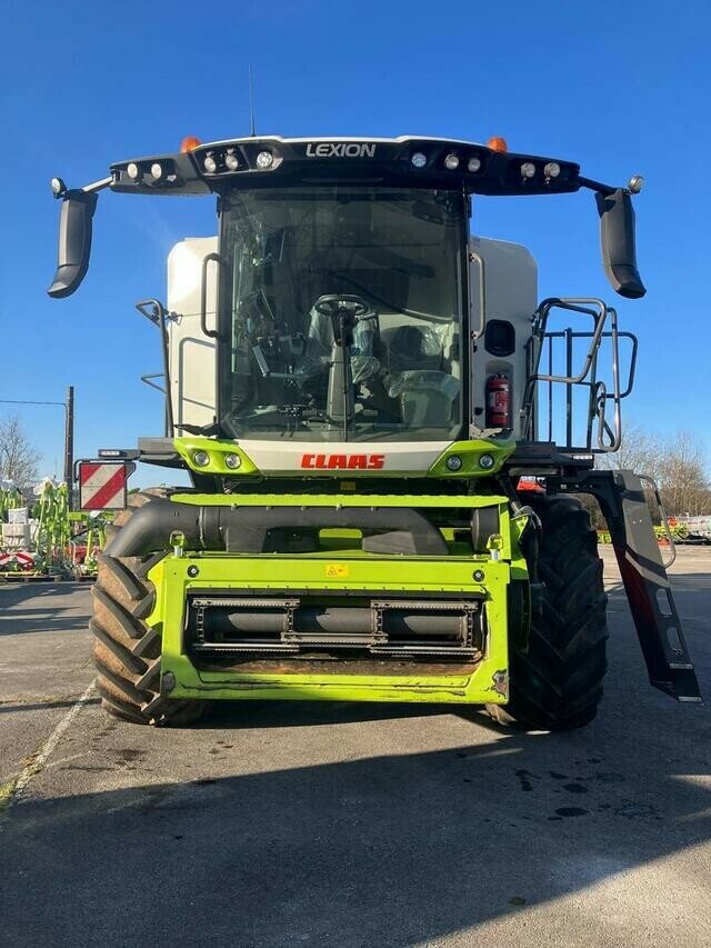 Mähdrescher tipa CLAAS LEXION 6700  LOCATION, Gebrauchtmaschine u Charnay-lès-macon (Slika 5)