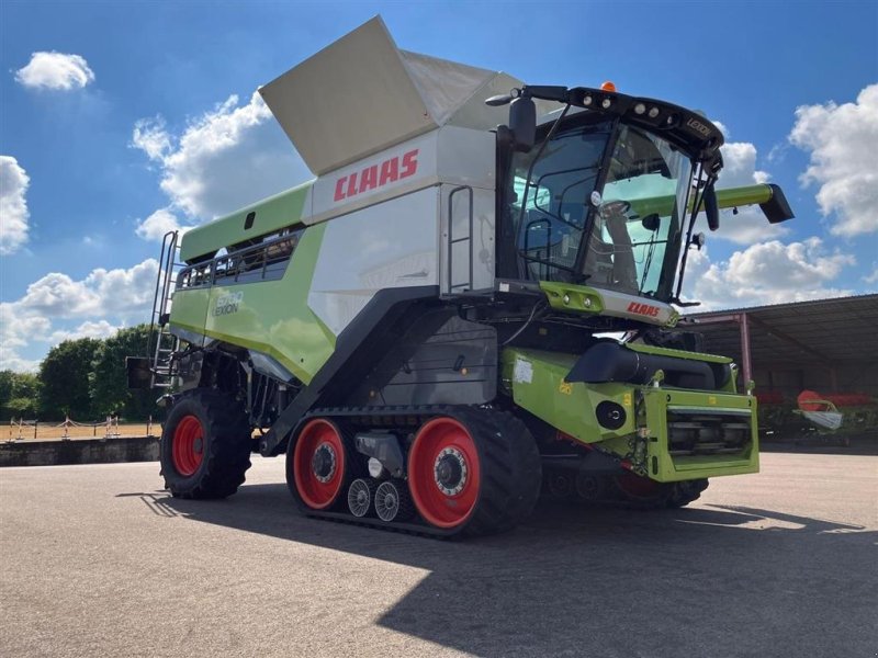 Mähdrescher of the type CLAAS Lexion 6700 TT 4WD 4WD og bælter. Rigtig fin rystemaskine der passer perfekt til våde danske forhold. 100% høstklar. Incl Vario 770 Skarrebord. Ring til Ulrik på 40255544. Jeg snakker Jysk., Gebrauchtmaschine in Kolding (Picture 1)