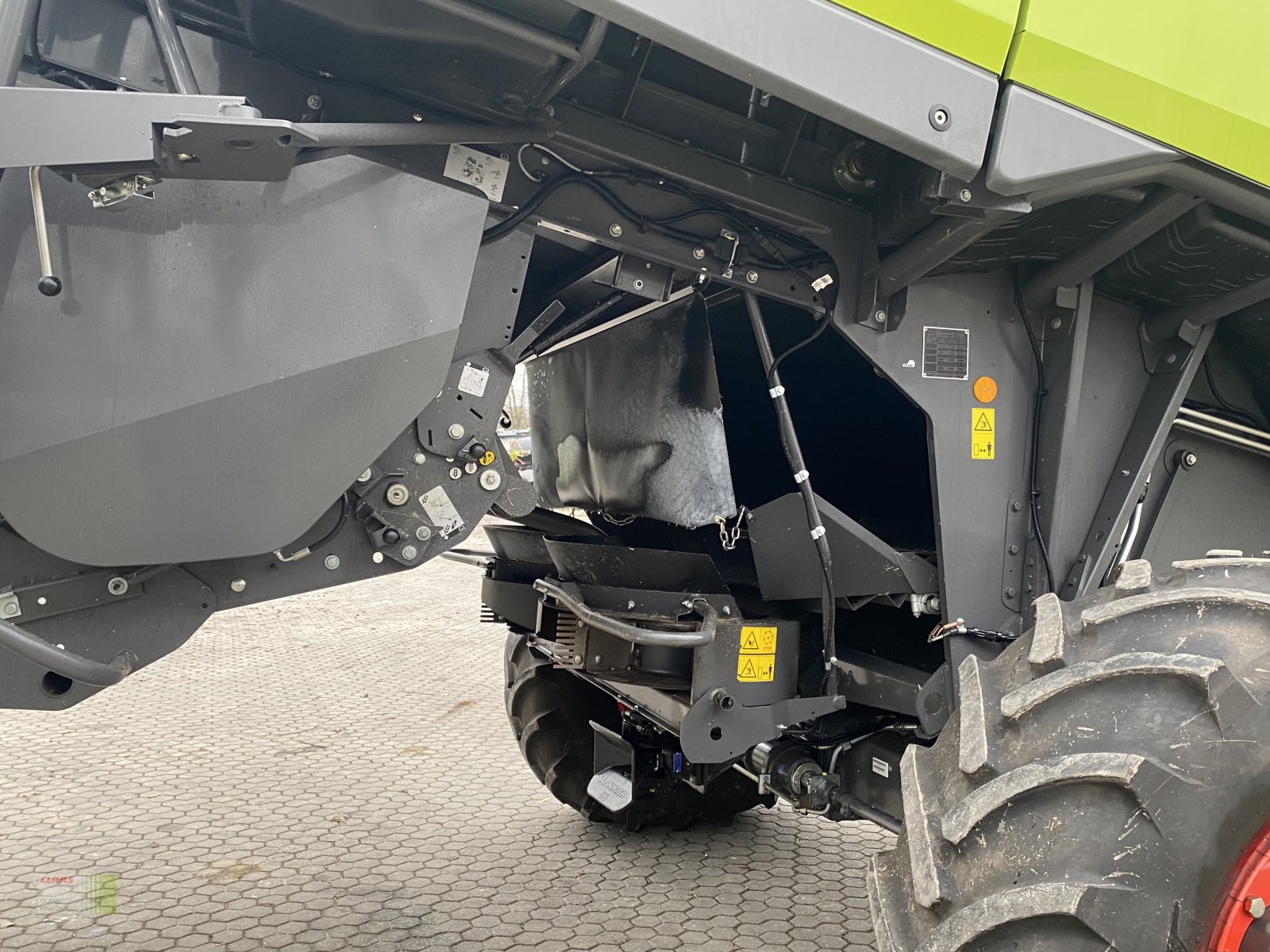 Mähdrescher от тип CLAAS LEXION 6700 TT, Gebrauchtmaschine в Vohburg (Снимка 8)