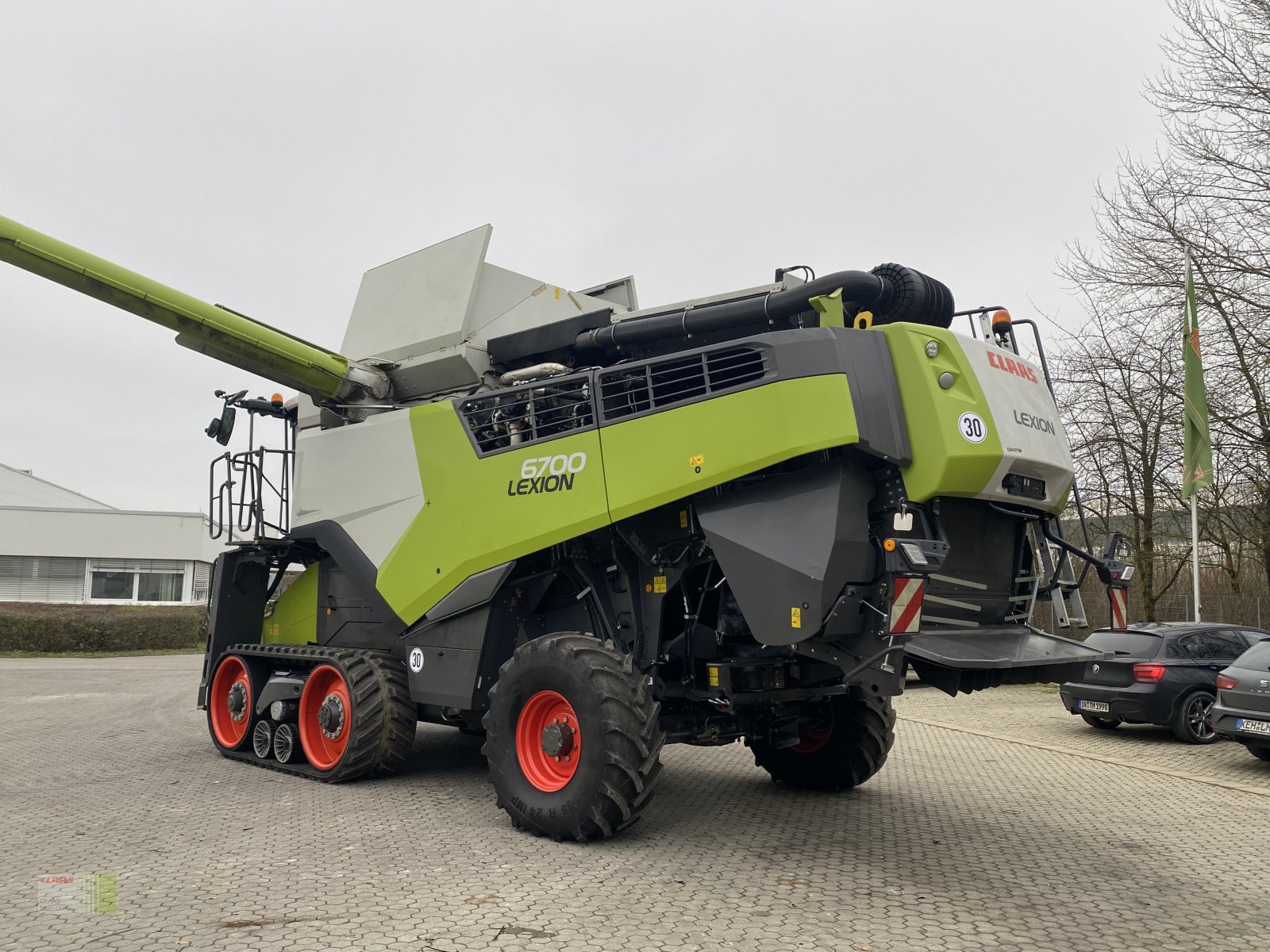 Mähdrescher от тип CLAAS LEXION 6700 TT, Gebrauchtmaschine в Vohburg (Снимка 9)