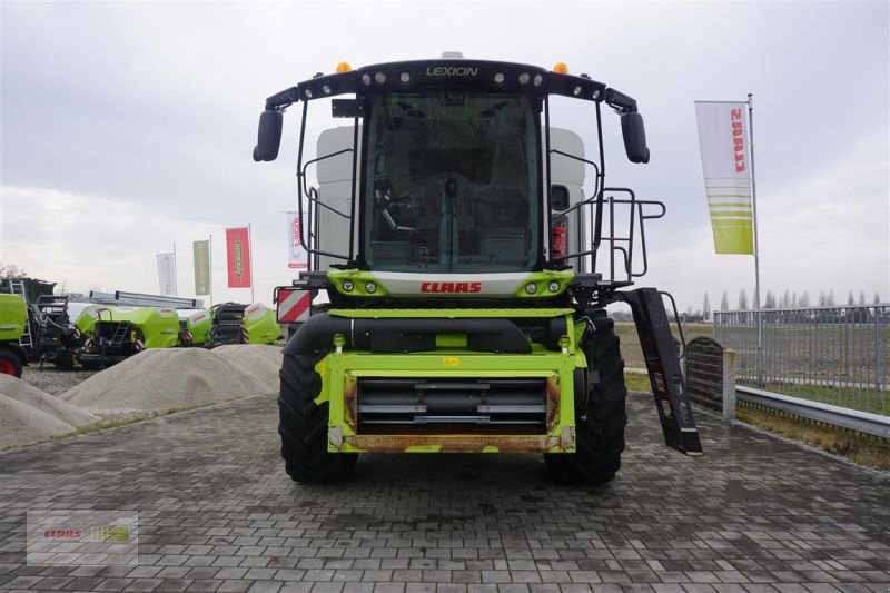 Mähdrescher des Typs CLAAS LEXION 6700, Gebrauchtmaschine in Töging am Inn (Bild 2)