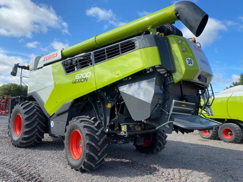 Mähdrescher des Typs CLAAS LEXION 6700, Gebrauchtmaschine in Landsberg (Bild 5)