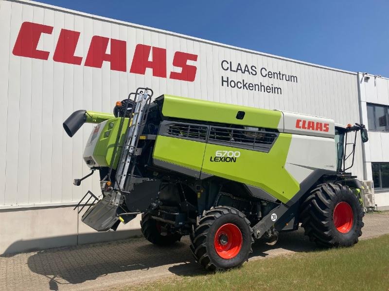 Mähdrescher del tipo CLAAS LEXION 6700, Gebrauchtmaschine en Hockenheim (Imagen 4)