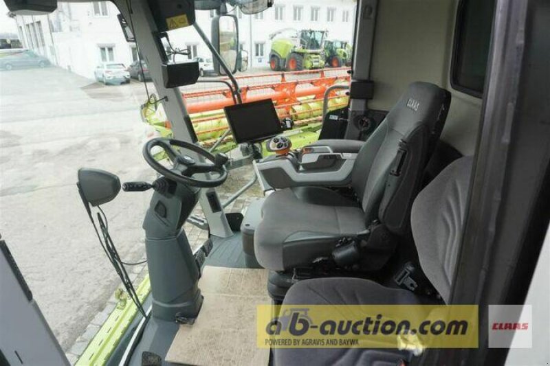 Mähdrescher des Typs CLAAS LEXION 6700, Gebrauchtmaschine in Töging am Inn (Bild 16)