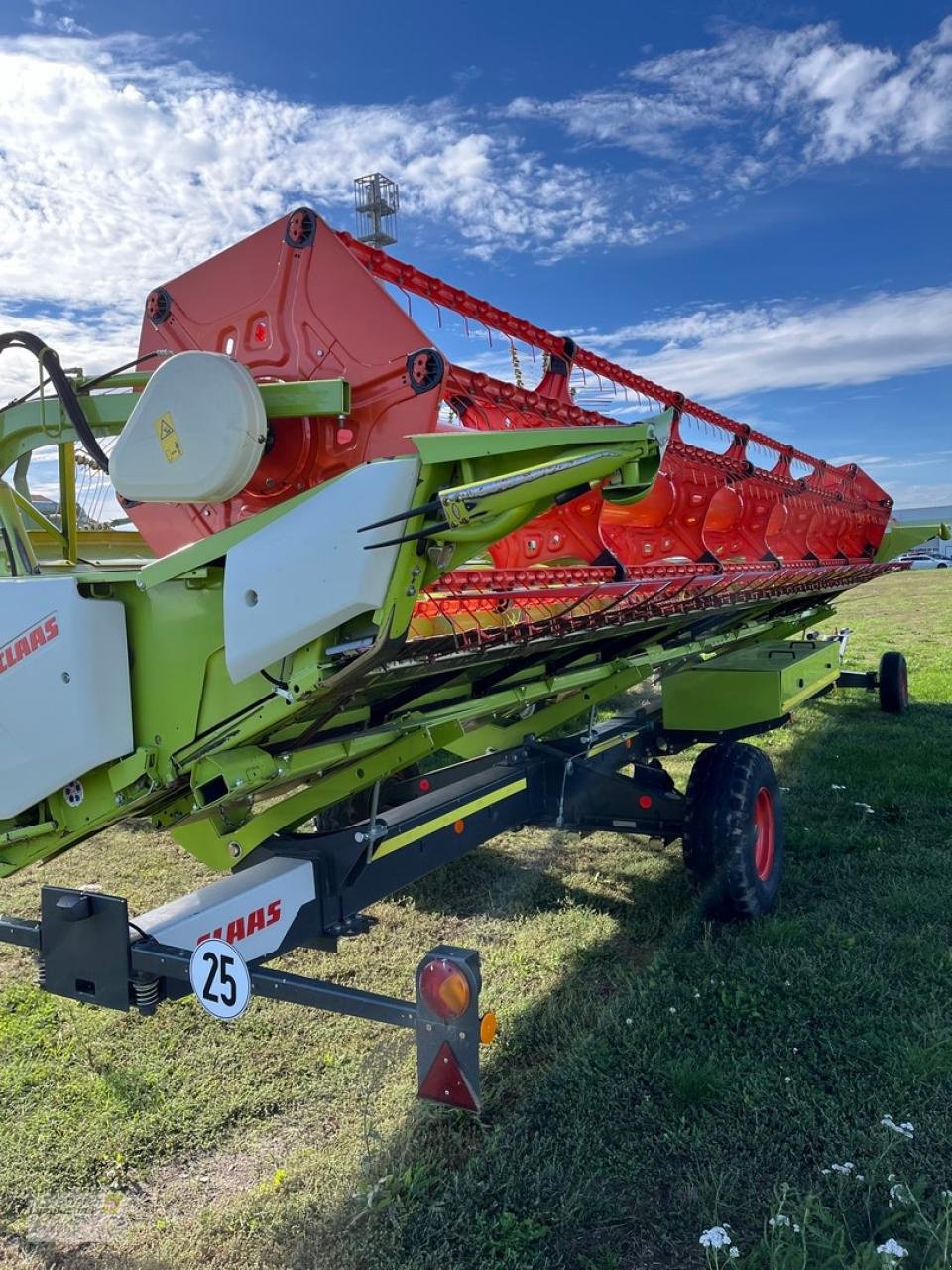 Mähdrescher des Typs CLAAS Lexion 6700, Gebrauchtmaschine in Schora (Bild 22)