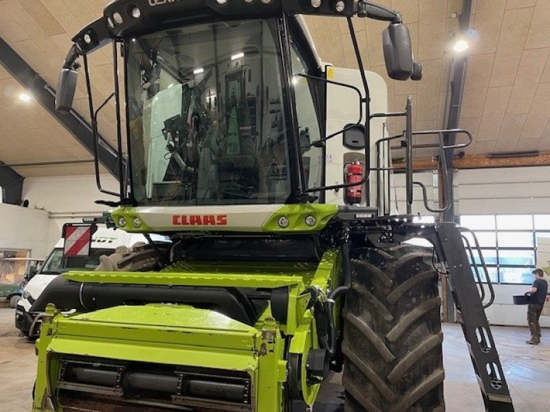 Mähdrescher Türe ait CLAAS Lexion 6800 4wd., Gebrauchtmaschine içinde Rødding (resim 3)