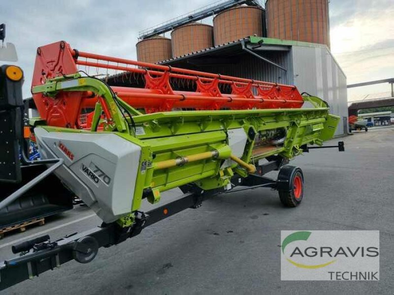 Mähdrescher des Typs CLAAS LEXION 6800, Gebrauchtmaschine in Lage (Bild 8)