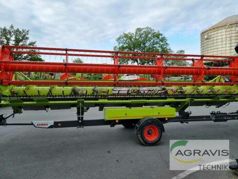 Mähdrescher van het type CLAAS LEXION 6800, Gebrauchtmaschine in Lage (Foto 17)