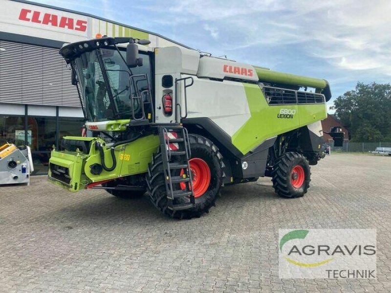 Mähdrescher des Typs CLAAS LEXION 6800, Gebrauchtmaschine in Salzkotten (Bild 1)