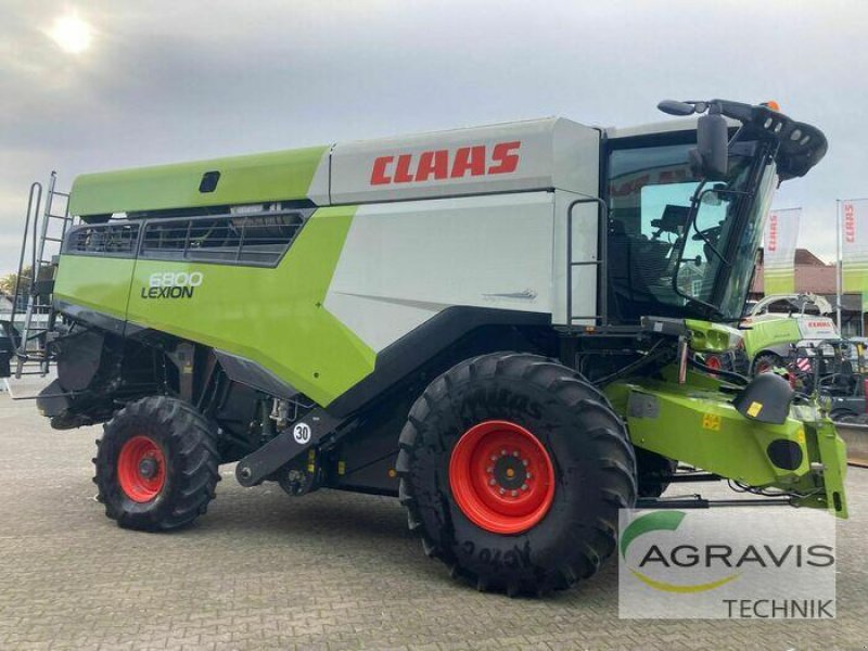 Mähdrescher des Typs CLAAS LEXION 6800, Gebrauchtmaschine in Salzkotten (Bild 4)