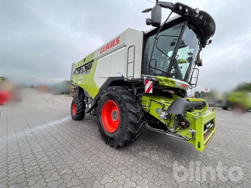 Mähdrescher van het type CLAAS Lexion 6800, Gebrauchtmaschine in Düsseldorf (Foto 2)