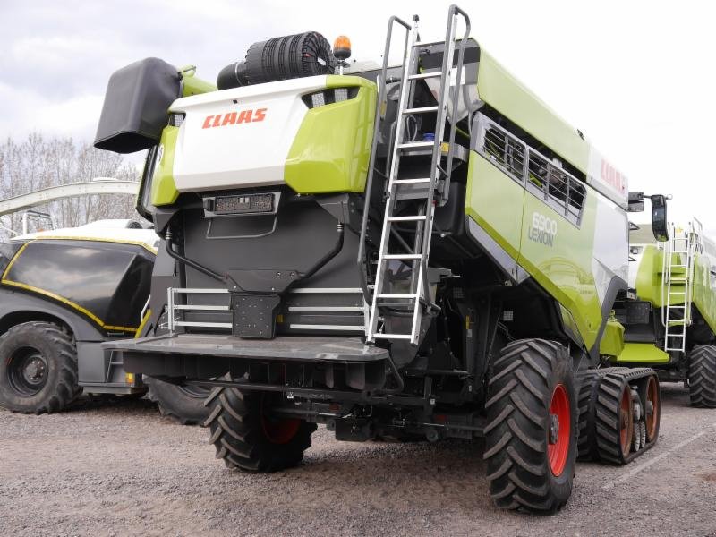 Mähdrescher des Typs CLAAS LEXION 6900 TERRA TRAC, Gebrauchtmaschine in Landsberg (Bild 3)