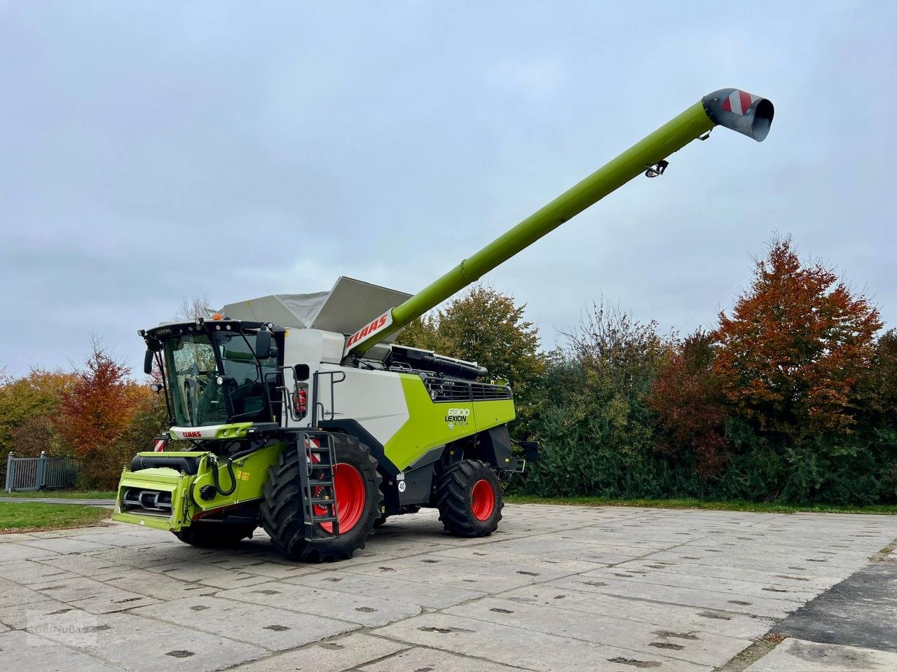 Mähdrescher del tipo CLAAS Lexion 6900, Gebrauchtmaschine In Prenzlau (Immagine 4)