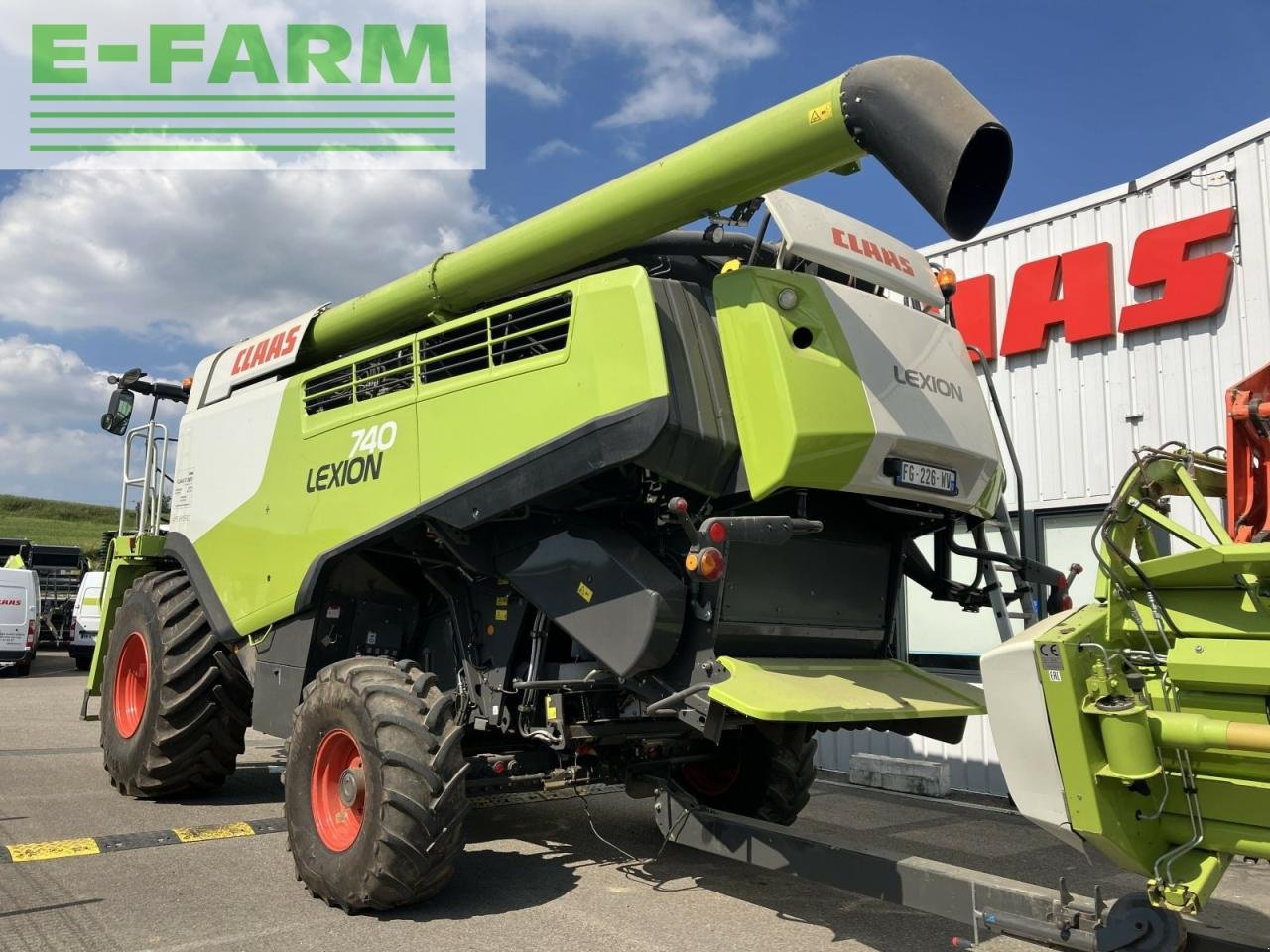 Mähdrescher Türe ait CLAAS lexion 740 t4f location, Gebrauchtmaschine içinde BLENDECQUES (resim 3)