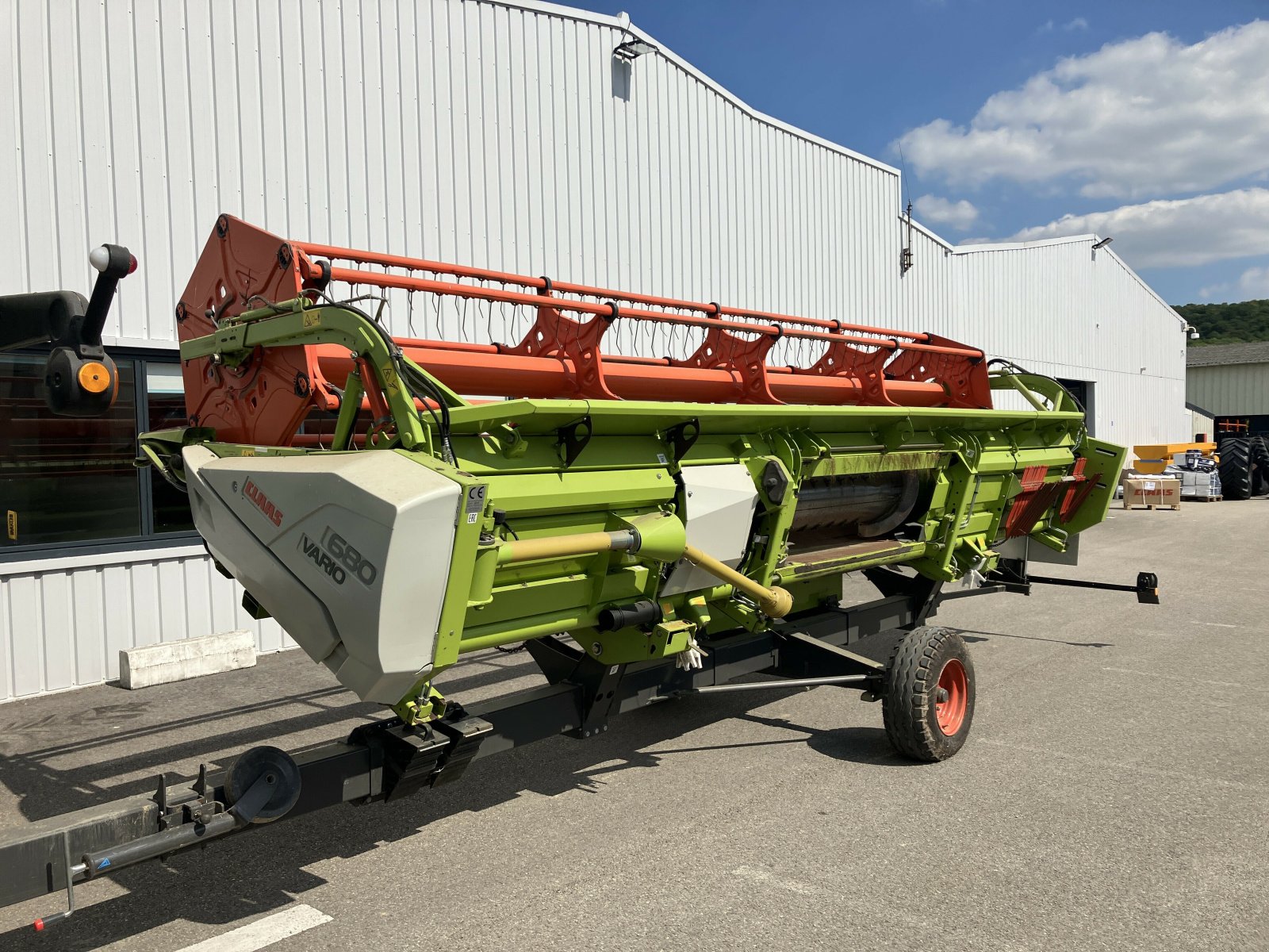 Mähdrescher a típus CLAAS LEXION 740 T4F LOCATION, Gebrauchtmaschine ekkor: BLENDECQUES (Kép 2)