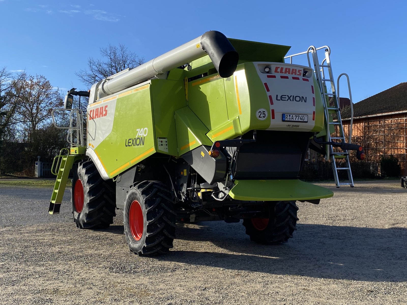 Mähdrescher del tipo CLAAS Lexion 740, Gebrauchtmaschine en Hemau (Imagen 8)