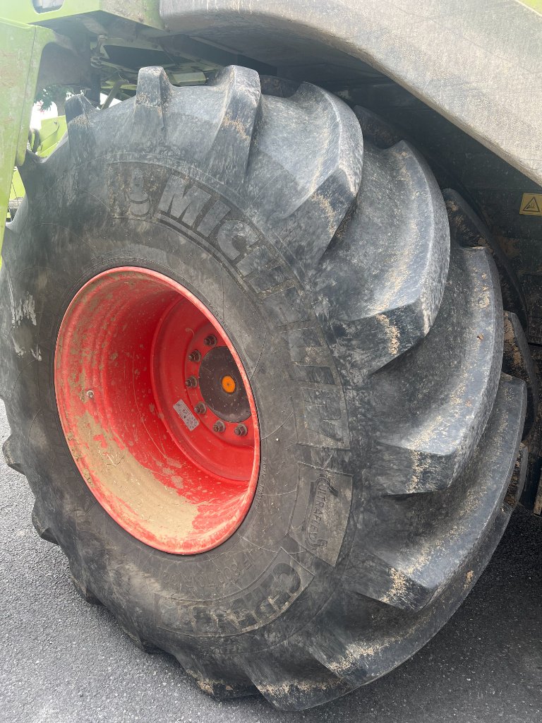 Mähdrescher tipa CLAAS LEXION 740, Gebrauchtmaschine u Reims (Slika 4)