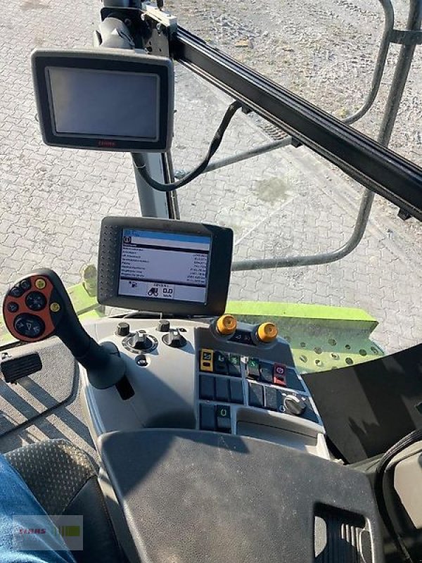 Mähdrescher des Typs CLAAS Lexion 740, Gebrauchtmaschine in Schwülper (Bild 11)