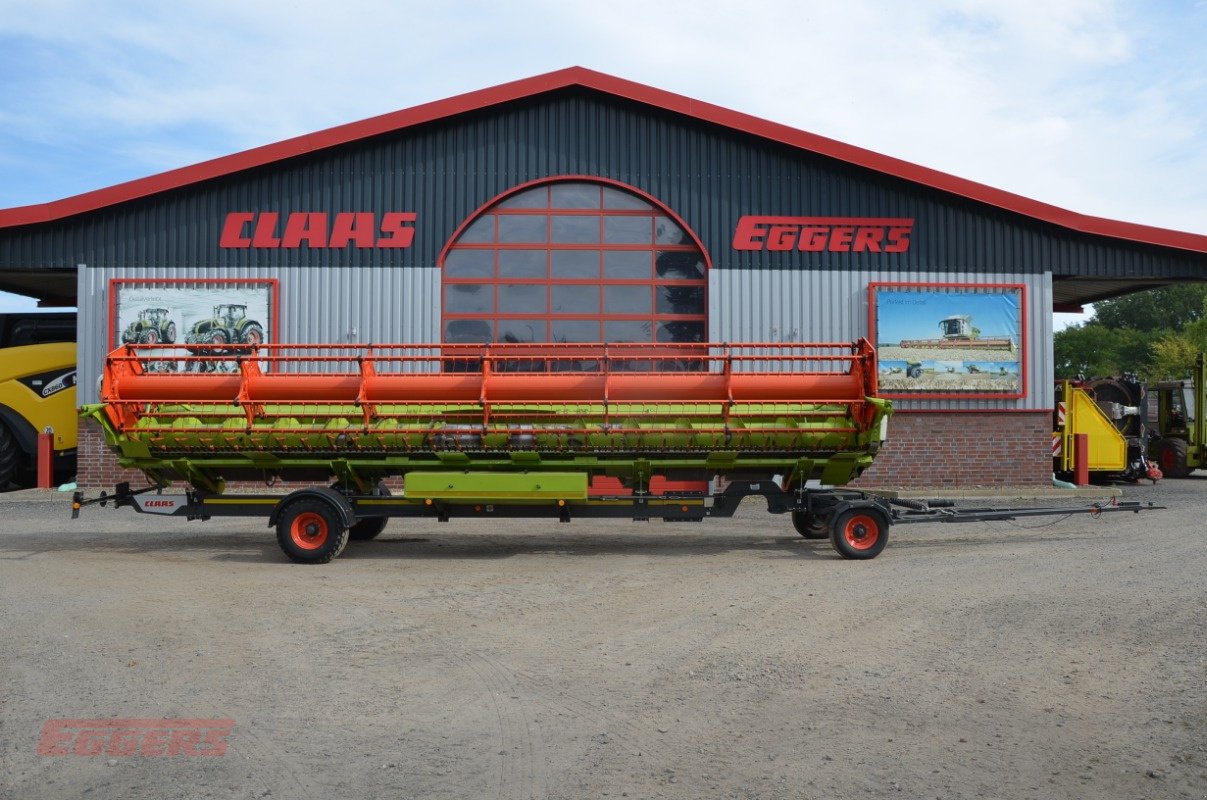 Mähdrescher van het type CLAAS LEXION 740, Gebrauchtmaschine in Suhlendorf (Foto 25)