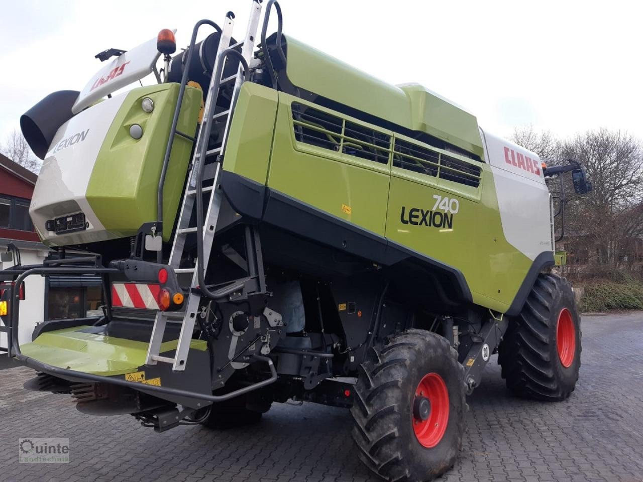 Mähdrescher типа CLAAS Lexion 740, Gebrauchtmaschine в Lichtenau-Kleinenberg (Фотография 3)