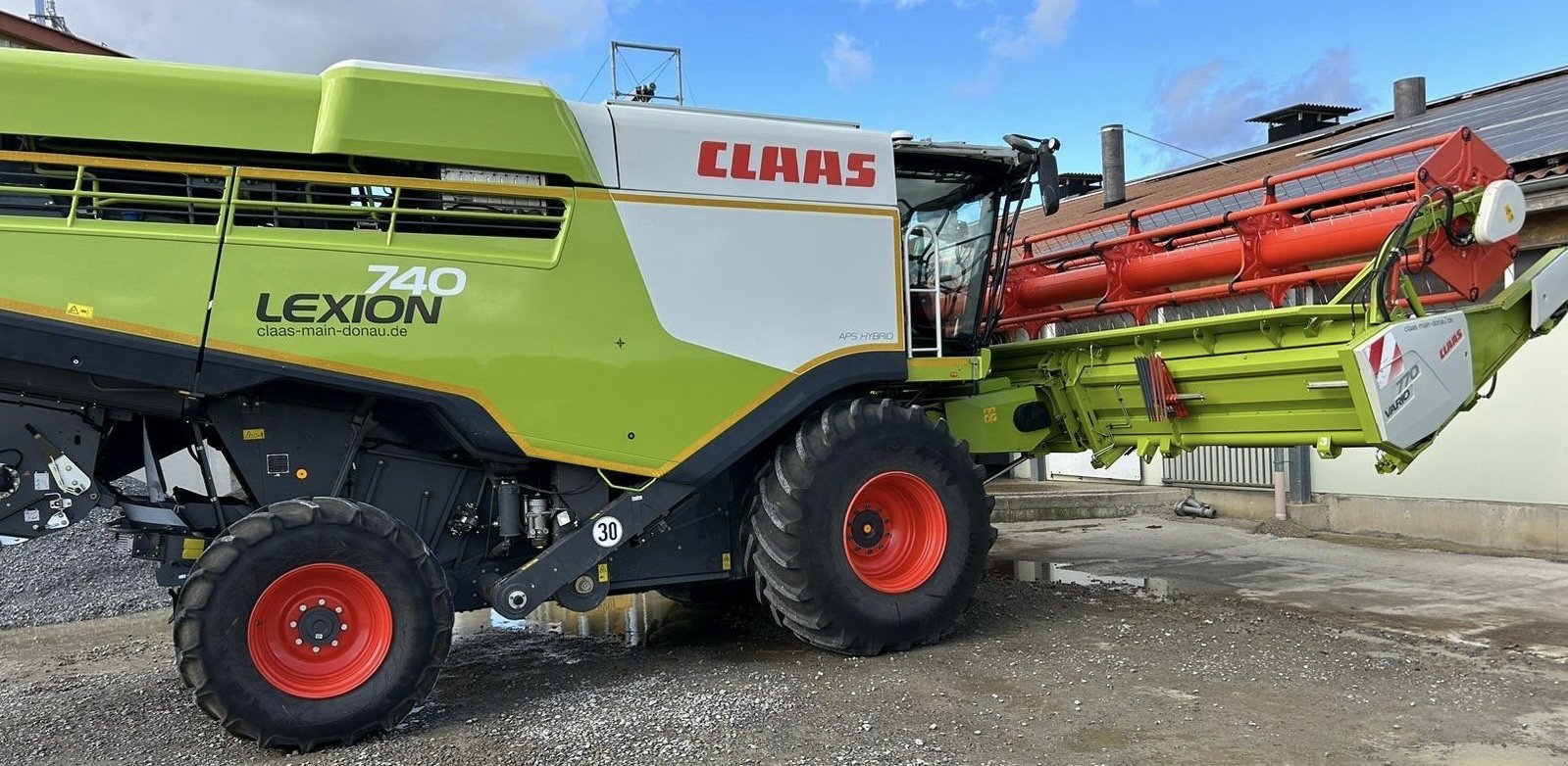 Mähdrescher tip CLAAS Lexion 740, Gebrauchtmaschine in Simmershofen (Poză 1)