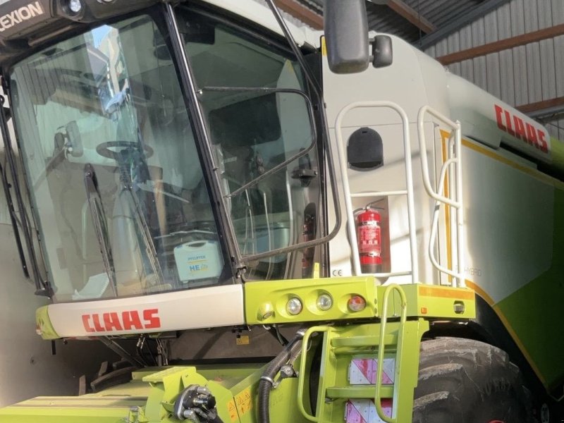 Mähdrescher van het type CLAAS Lexion 740, Gebrauchtmaschine in Simmershofen (Foto 1)