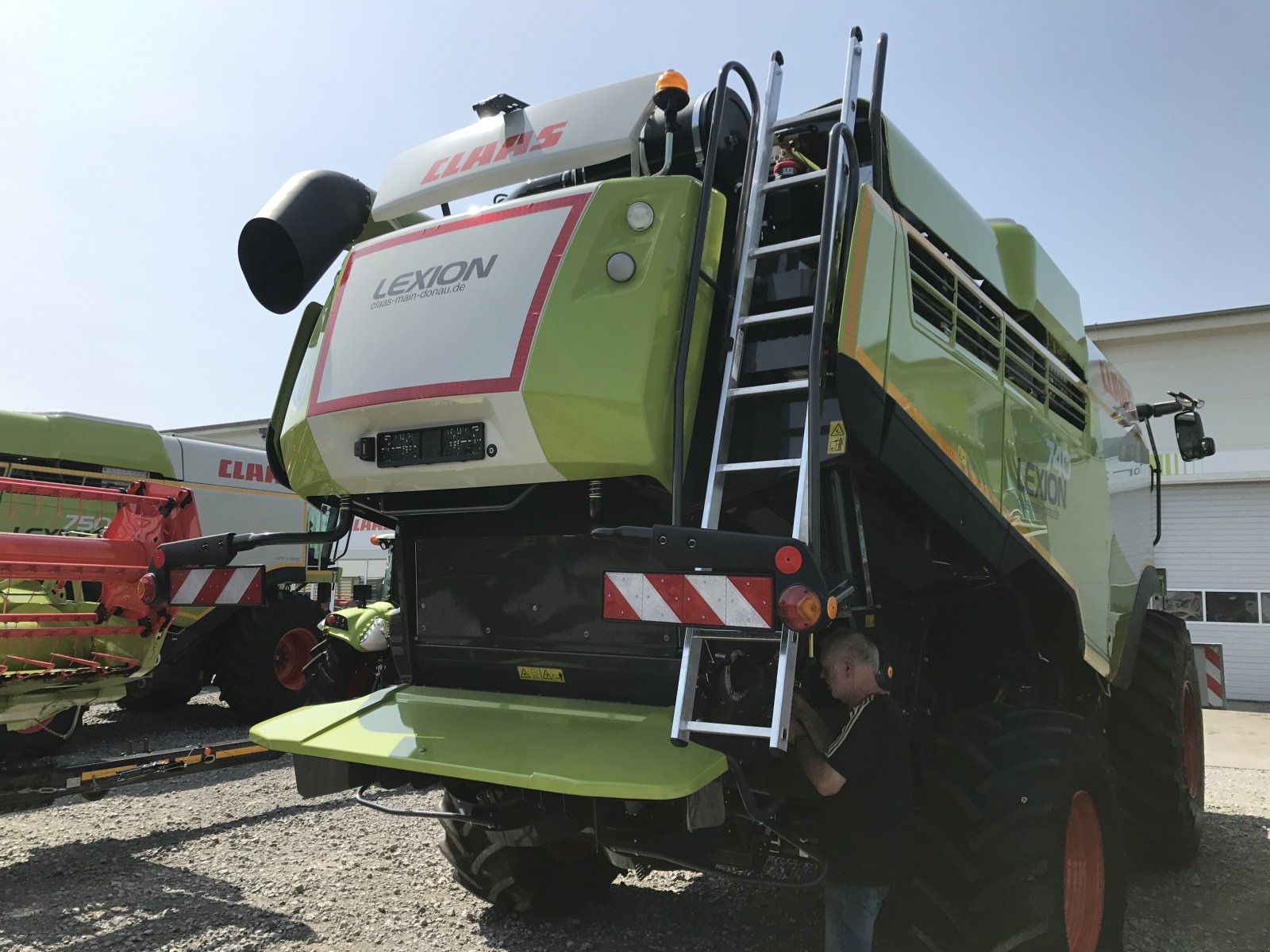 Mähdrescher del tipo CLAAS Lexion 740, Gebrauchtmaschine en Simmershofen (Imagen 7)