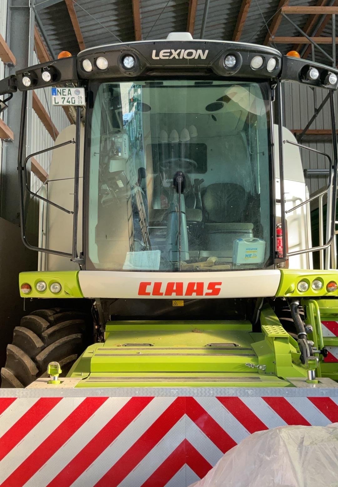 Mähdrescher des Typs CLAAS Lexion 740, Gebrauchtmaschine in Simmershofen (Bild 15)