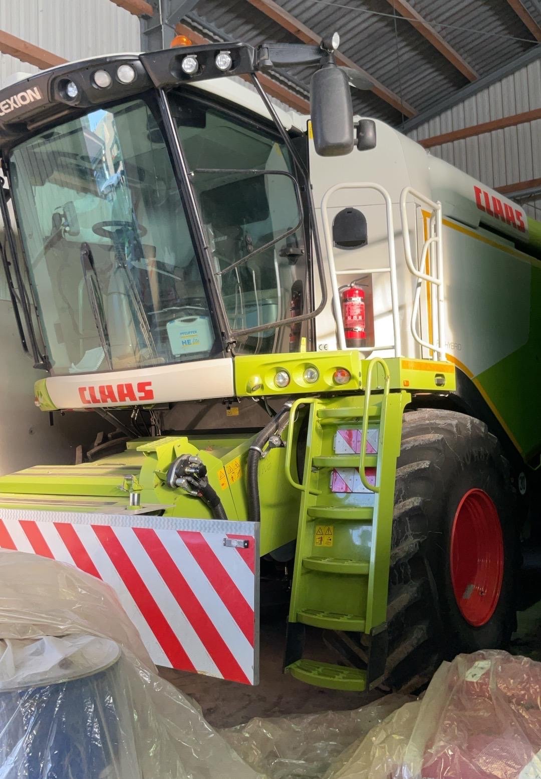 Mähdrescher des Typs CLAAS Lexion 740, Gebrauchtmaschine in Simmershofen (Bild 17)