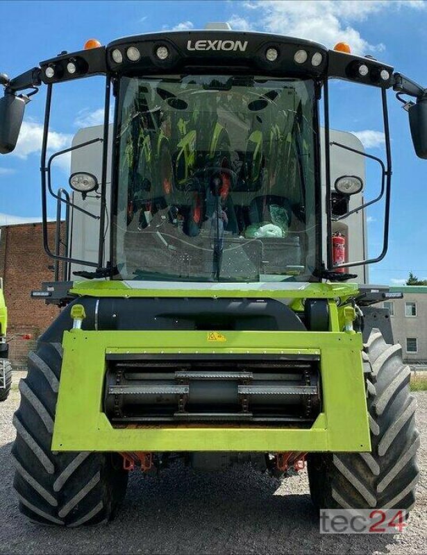 Mähdrescher typu CLAAS lexion 7400 mit Varioschneidwerk, Gebrauchtmaschine v Östringen (Obrázek 4)