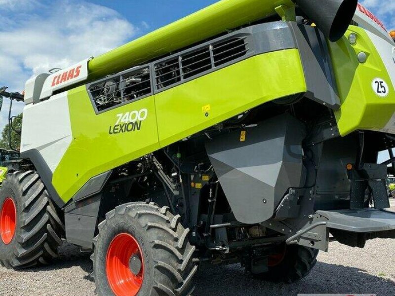 Mähdrescher typu CLAAS lexion 7400 mit Varioschneidwerk, Gebrauchtmaschine w Östringen (Zdjęcie 1)