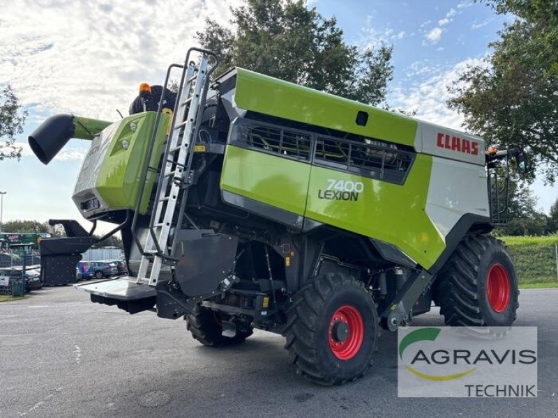 Mähdrescher типа CLAAS LEXION 7400, Gebrauchtmaschine в Meppen (Фотография 3)