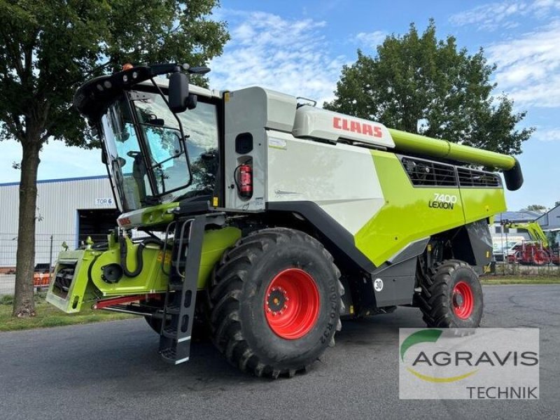 Mähdrescher typu CLAAS LEXION 7400, Gebrauchtmaschine w Meppen (Zdjęcie 1)