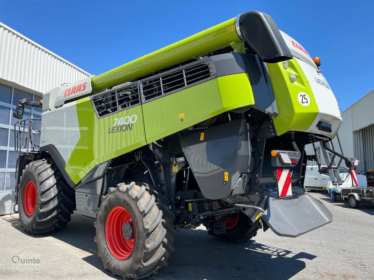 Mähdrescher Türe ait CLAAS Lexion 7400, Gebrauchtmaschine içinde Lichtenau-Kleinenberg (resim 3)