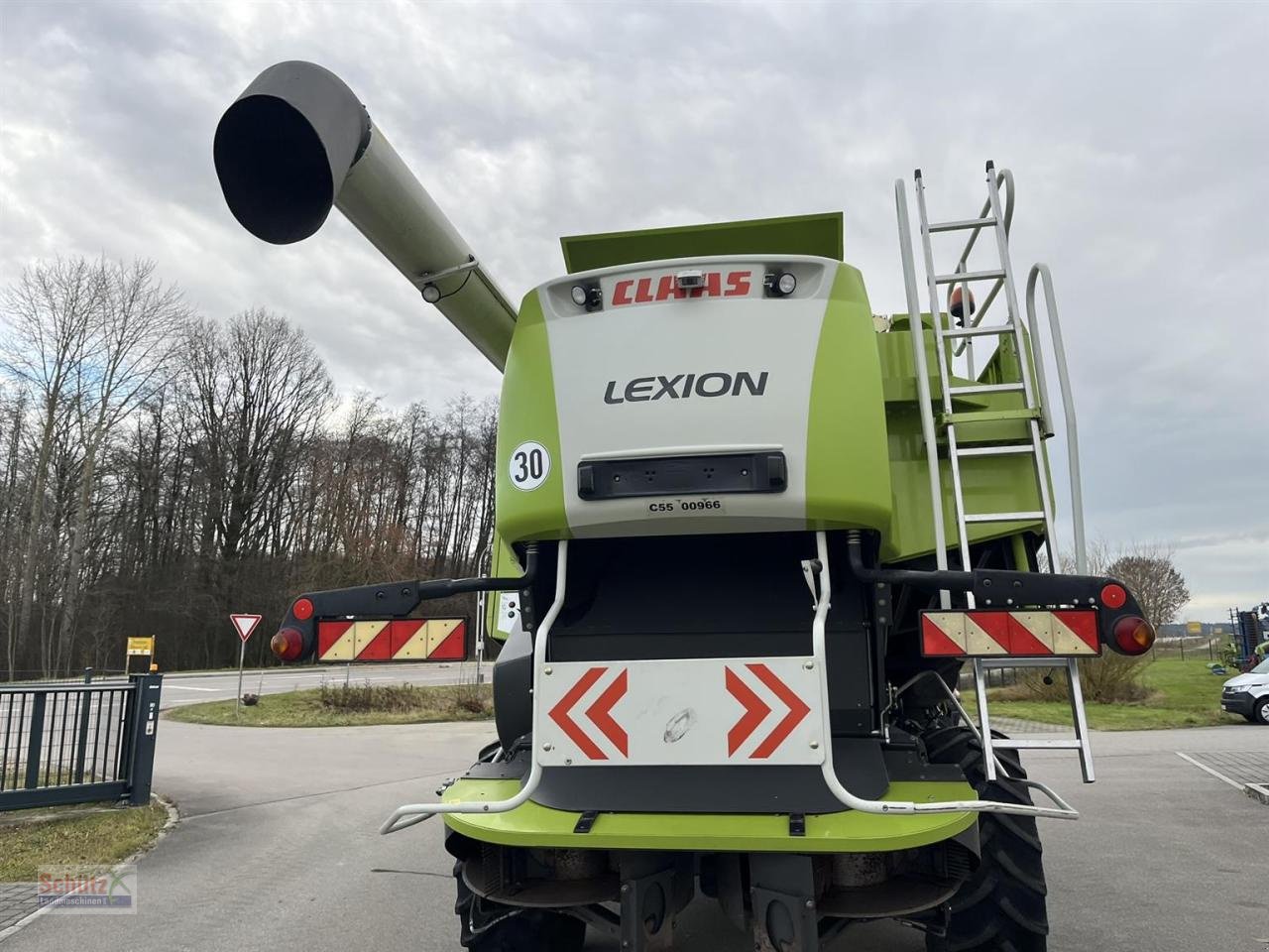 Mähdrescher des Typs CLAAS Lexion 750 Grainmeter V750, Gebrauchtmaschine in Schierling (Bild 3)