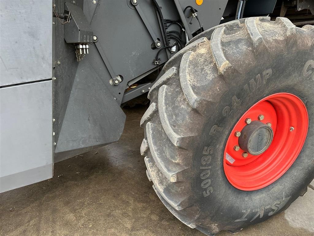 Mähdrescher Türe ait CLAAS LEXION 750 Incl. Vario 900 Skærebord og vogn. Ring til Ulrik på 40255544. Jeg snakker Jysk, tysk og engelsk., Gebrauchtmaschine içinde Kolding (resim 8)