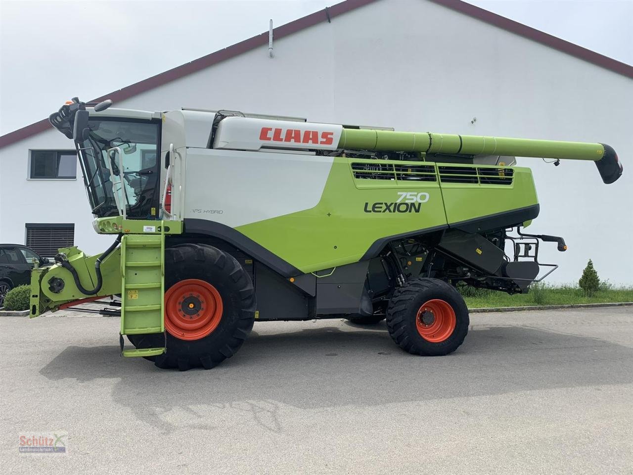 Mähdrescher типа CLAAS Lexion 750 Maxflex 930 Allrad V-Kanal 3D, Gebrauchtmaschine в Schierling (Фотография 2)