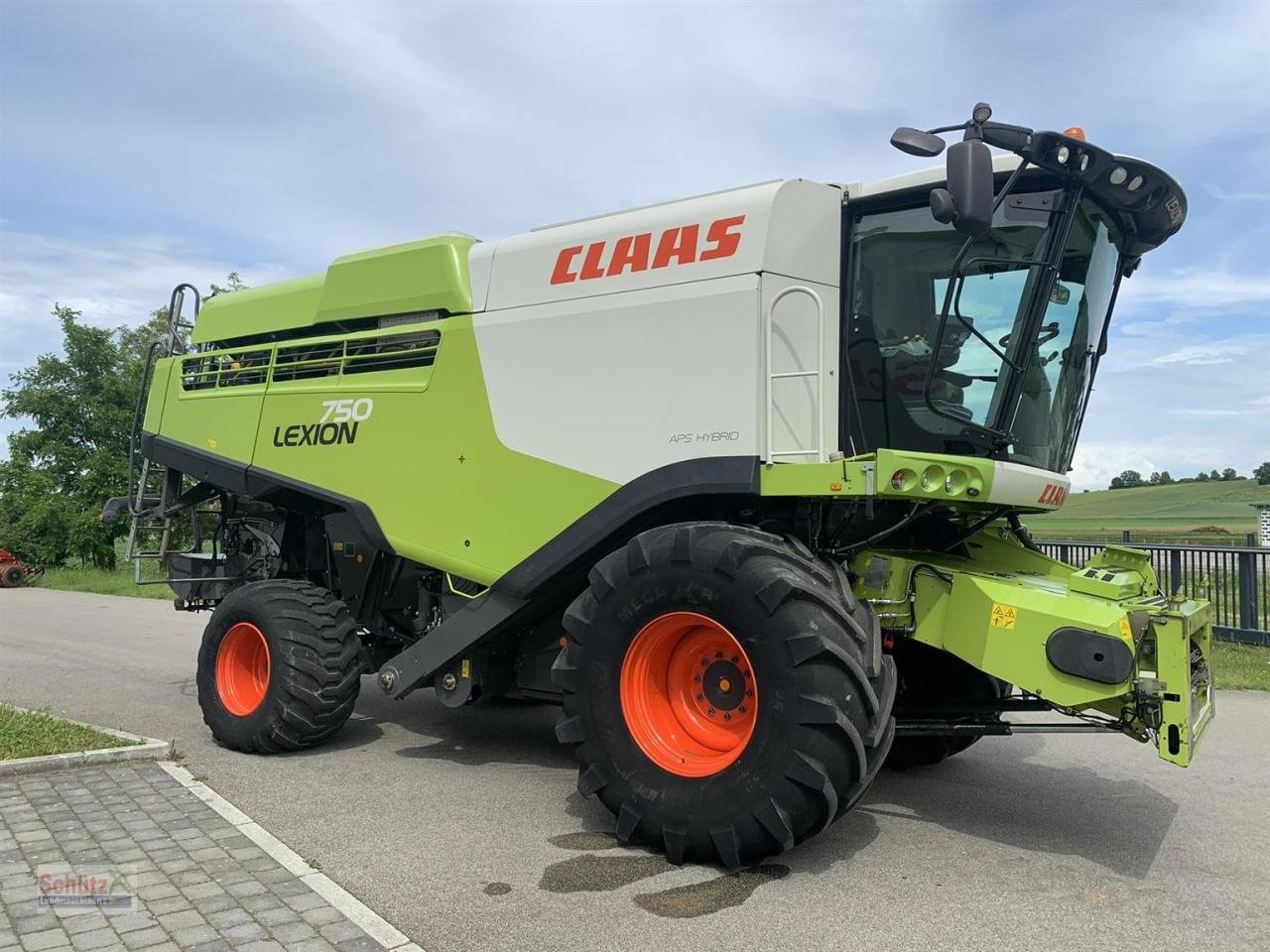 Mähdrescher typu CLAAS Lexion 750 Maxflex 930 Allrad V-Kanal 3D, Gebrauchtmaschine v Schierling (Obrázok 4)