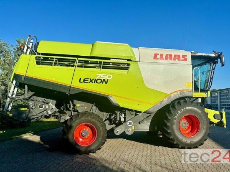 Mähdrescher tipa CLAAS Lexion 750 Mercedesmotor, Gebrauchtmaschine u Östringen