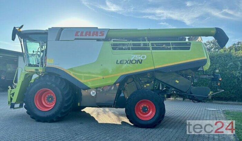 Mähdrescher des Typs CLAAS Lexion 750 Mercedesmotor, Gebrauchtmaschine in Östringen (Bild 18)