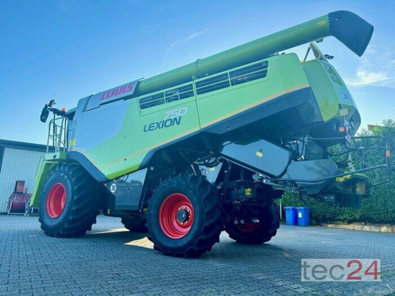 Mähdrescher a típus CLAAS Lexion 750 Mercedesmotor, Gebrauchtmaschine ekkor: Östringen