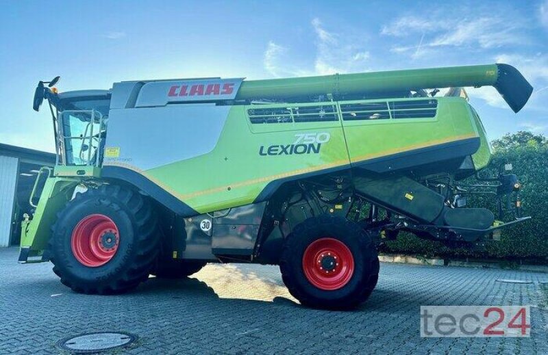 Mähdrescher des Typs CLAAS Lexion 750 Mercedesmotor, Gebrauchtmaschine in Östringen (Bild 8)